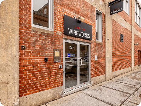Entrée du Wireworks, immeuble de Périmètre à Saint-Henri